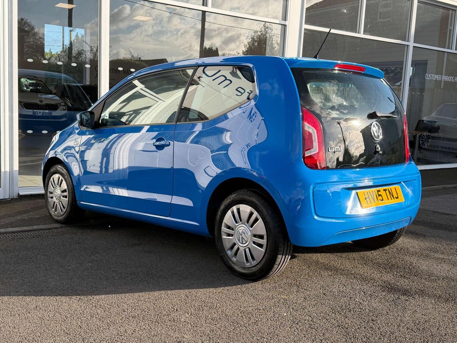 Used Volkswagen up! 2015 for sale - 77707279: Photo 28