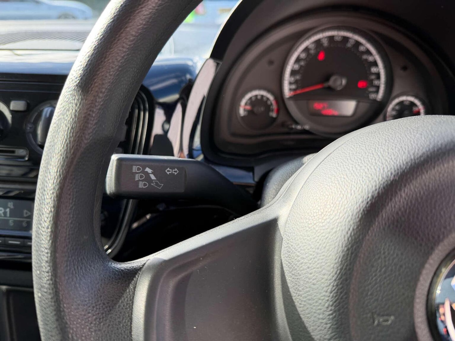 Used Volkswagen up! 2015 for sale - 77707279: Photo 5