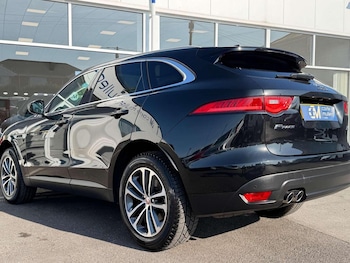 Used Jaguar F-Pace 2016 for sale - 79379094: Photo