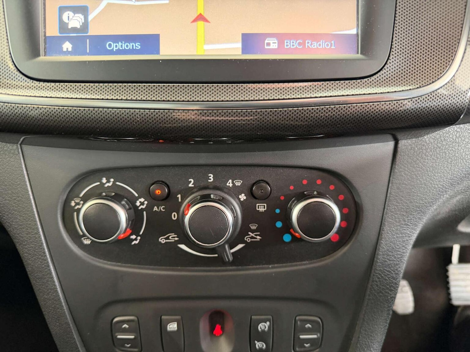 Used Dacia Sandero Stepway 2017 for sale - 78134977: Photo 15