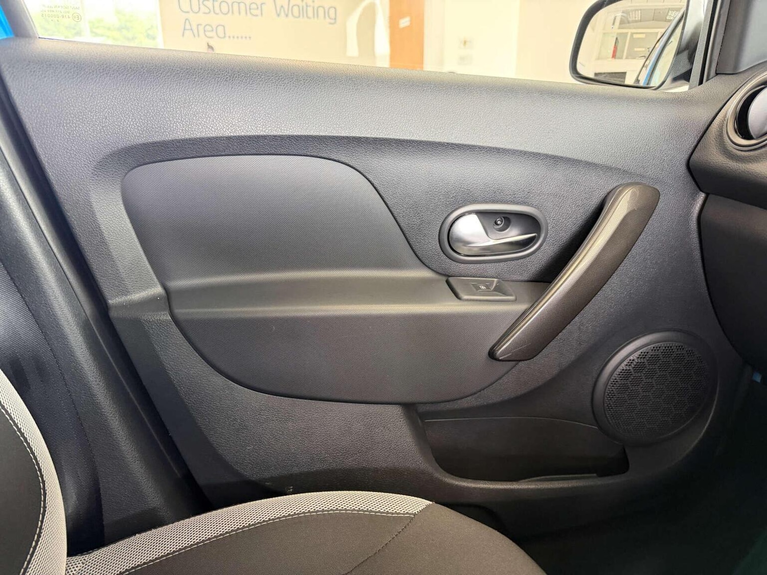 Used Dacia Sandero Stepway 2017 for sale - 78134977: Photo 17