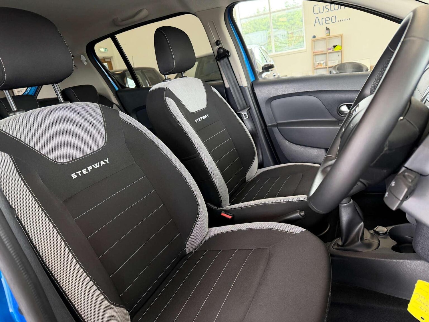 Used Dacia Sandero Stepway 2017 for sale - 78134977: Photo 25