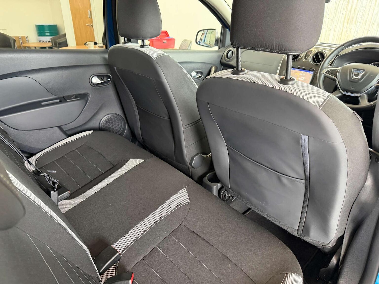 Used Dacia Sandero Stepway 2017 for sale - 78134977: Photo 28