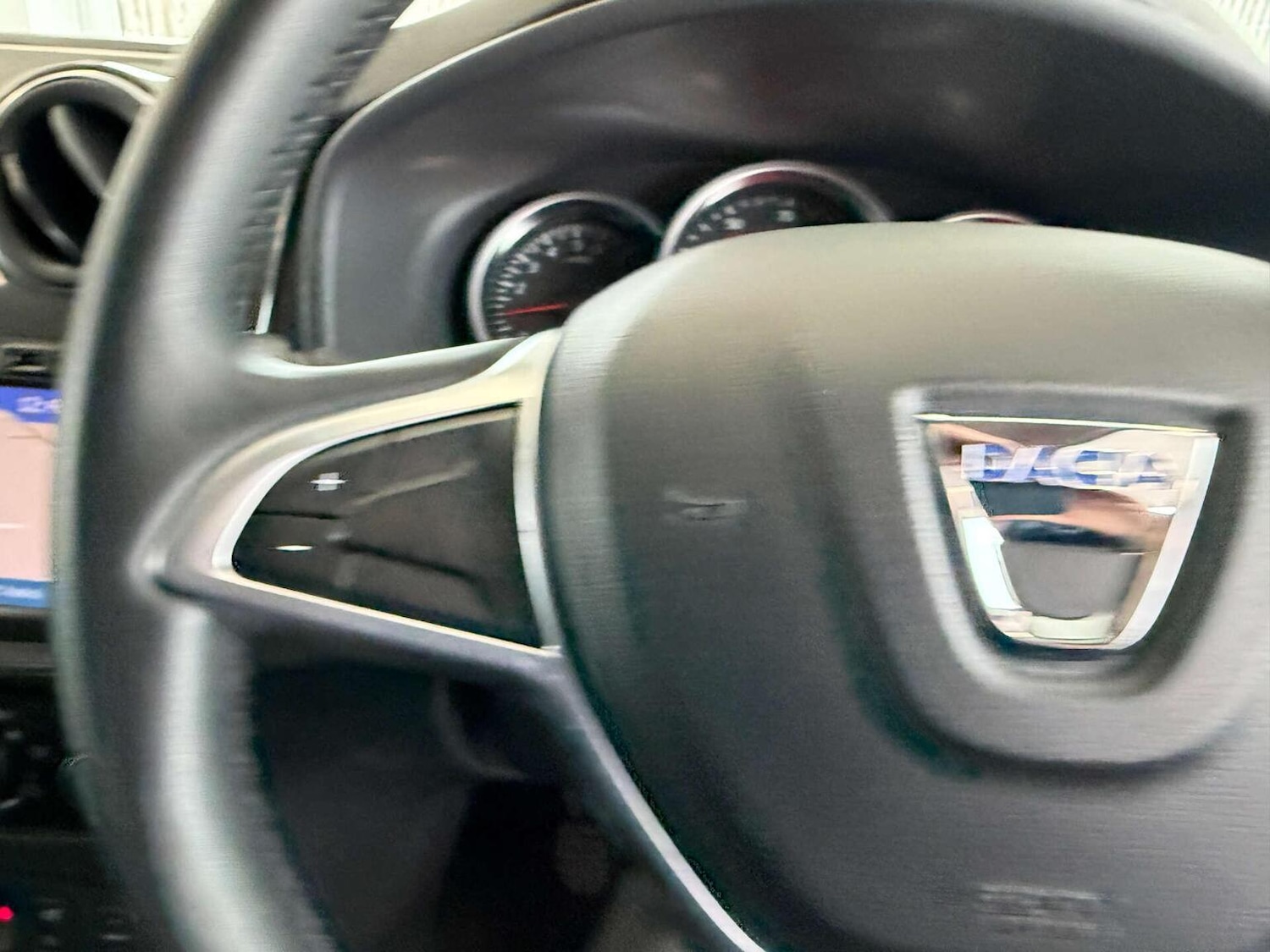 Used Dacia Sandero Stepway 2017 for sale - 78134977: Photo 5