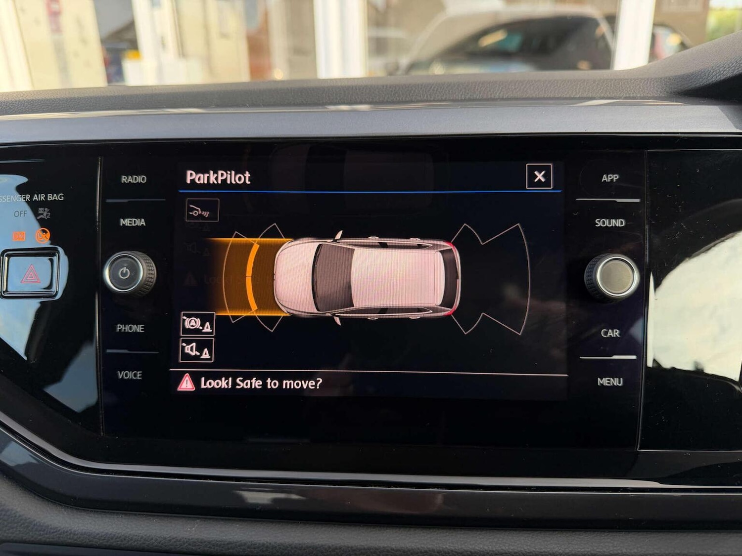 Used Volkswagen Polo 2019 for sale - 77548231: Photo 12