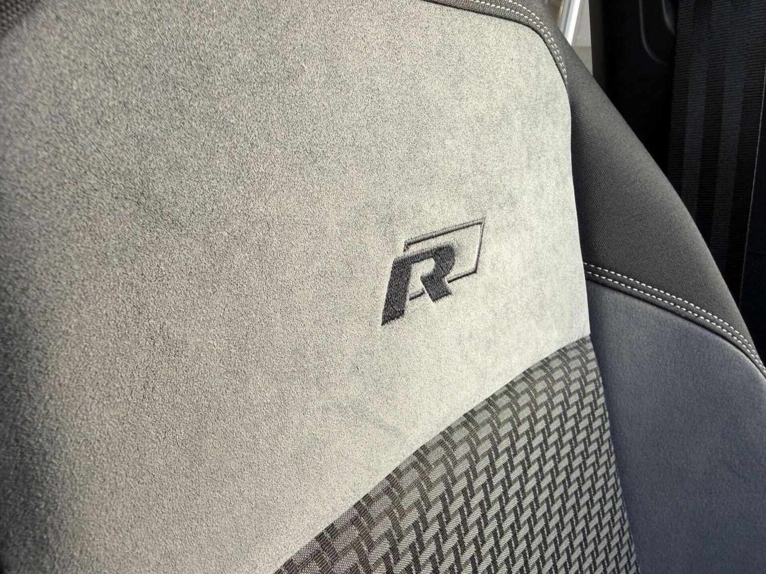 Used Volkswagen Polo 2019 for sale - 77548231: Photo 29