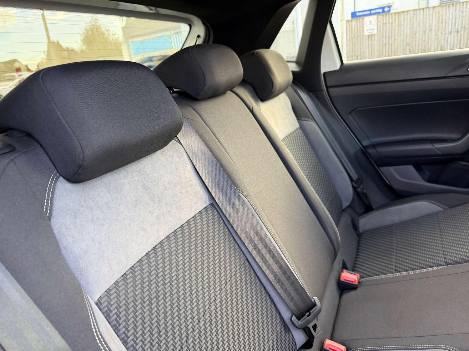 Used Volkswagen Polo 2019 for sale - 77548231: Photo 31