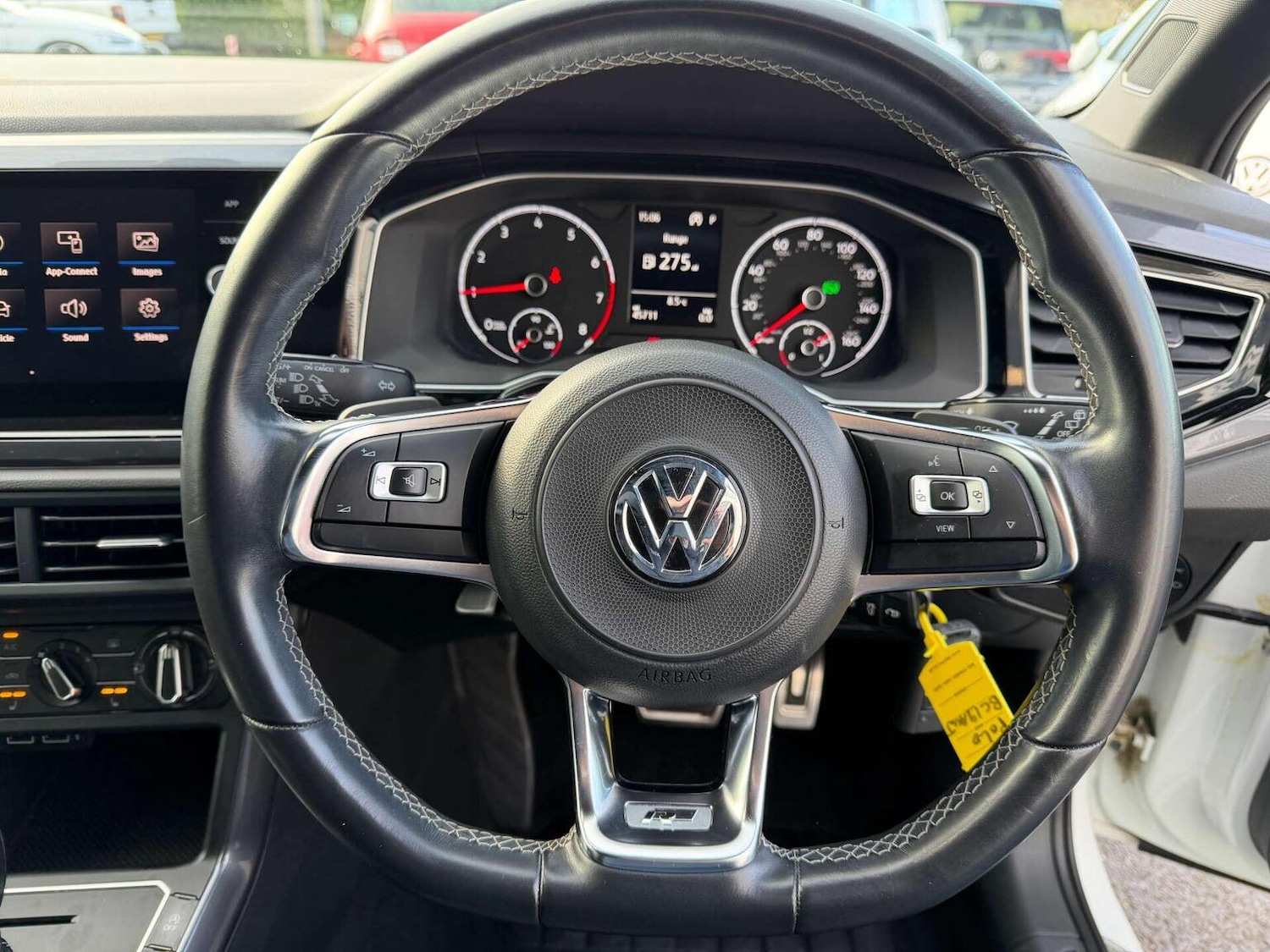 Used Volkswagen Polo 2019 for sale - 77548231: Photo 4