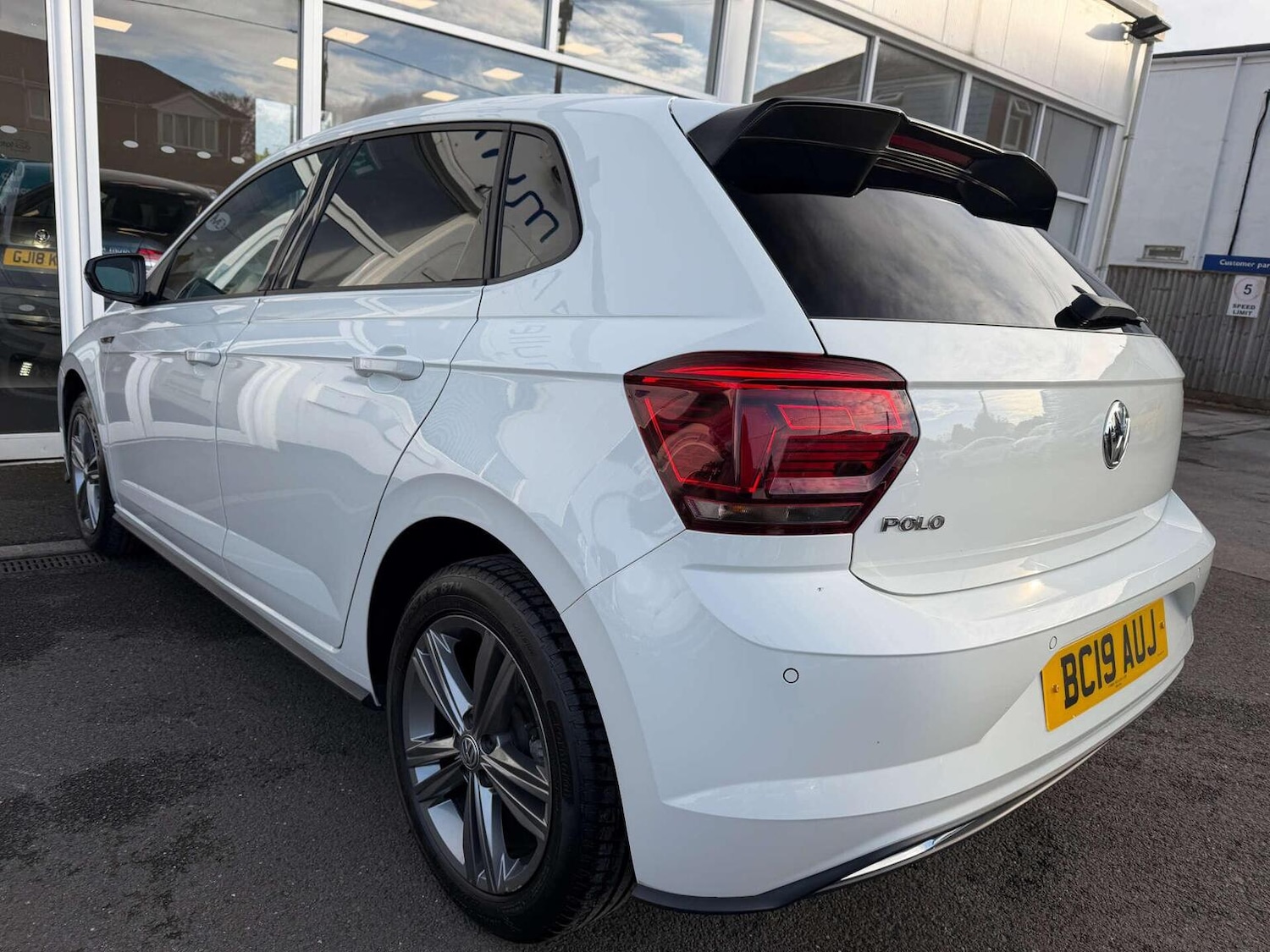 Used Volkswagen Polo 2019 for sale - 77548231: Photo 49