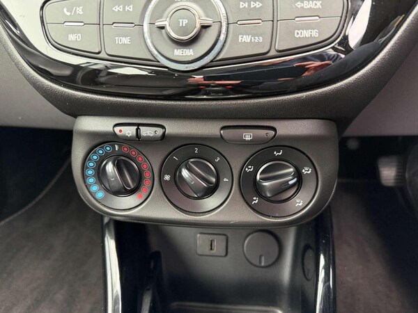 Used Vauxhall Corsa 2016 for sale - 76093770: Photo 13
