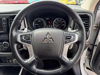Used Mitsubishi Outlander 2016 for sale - 79531746: Photo
