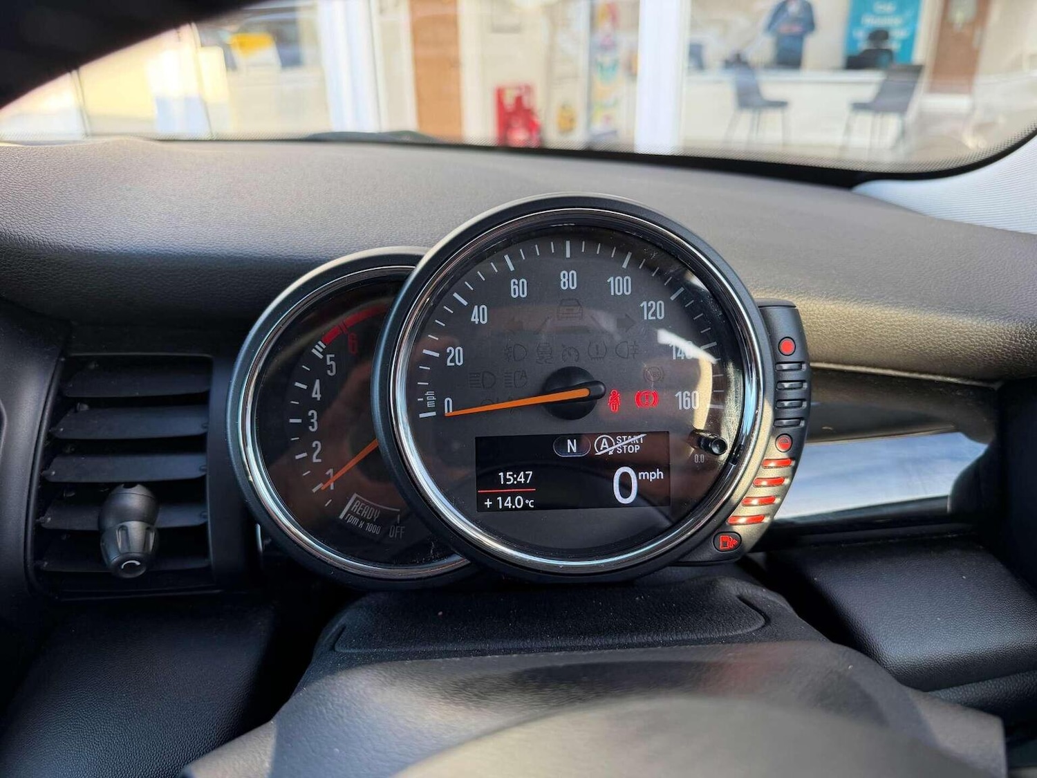 Used MINI Hatch 2015 for sale - 76397069: Photo 5