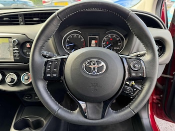 Used Toyota Yaris 2019 for sale - 76198214: Photo 4