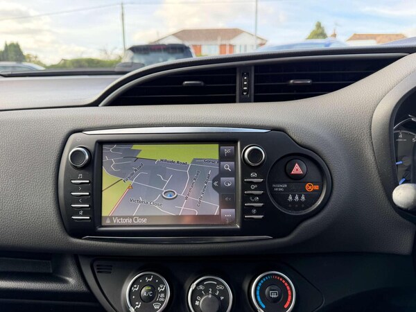 Used Toyota Yaris 2019 for sale - 76198214: Photo 9