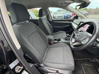 Used Volkswagen Golf 2021 for sale - 78698412: Photo