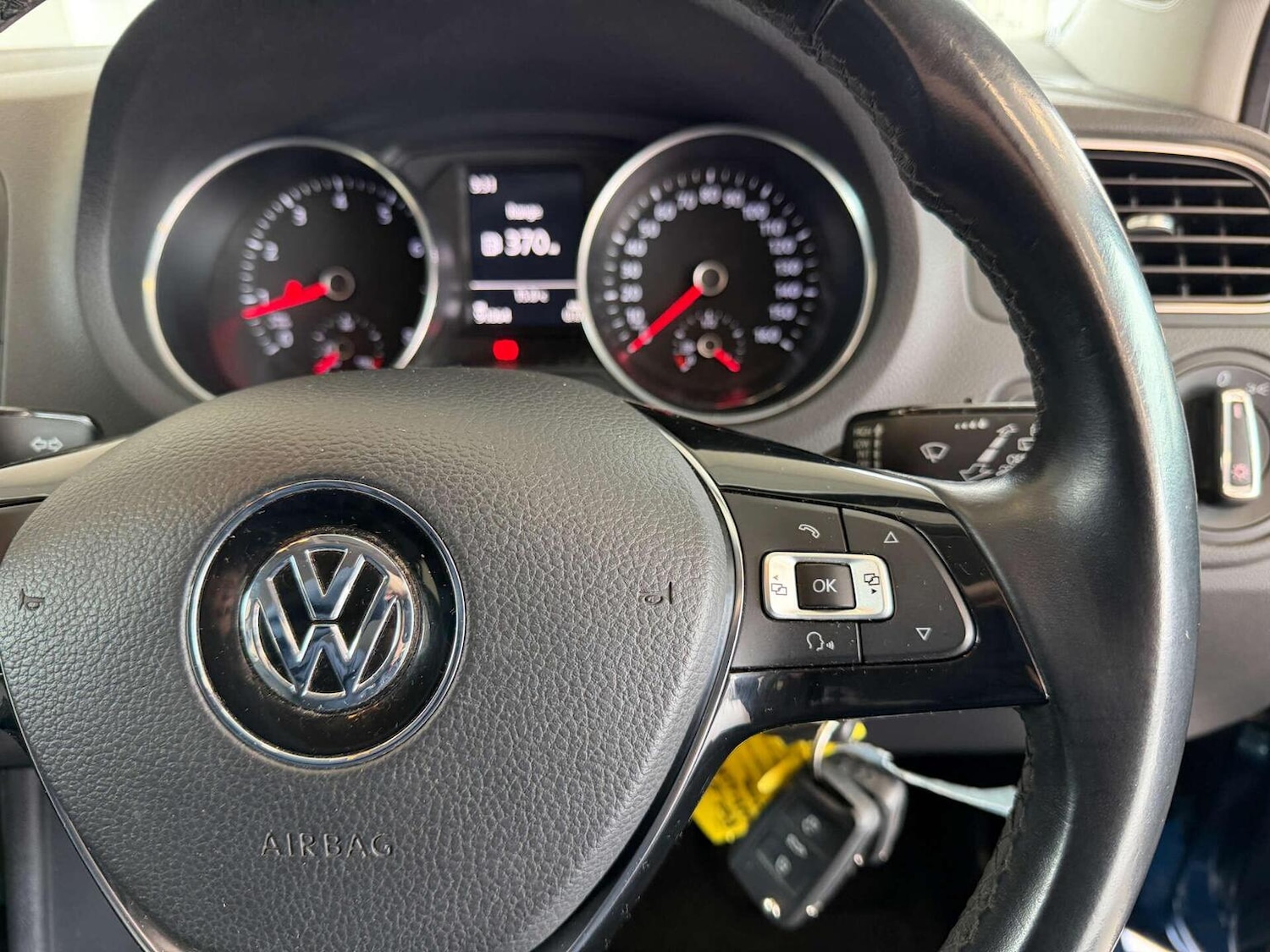 Used Volkswagen Polo 2015 for sale - 77881002: Photo 6