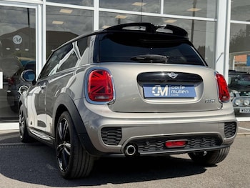 Used MINI Hatch 2019 for sale - 78840917: Photo