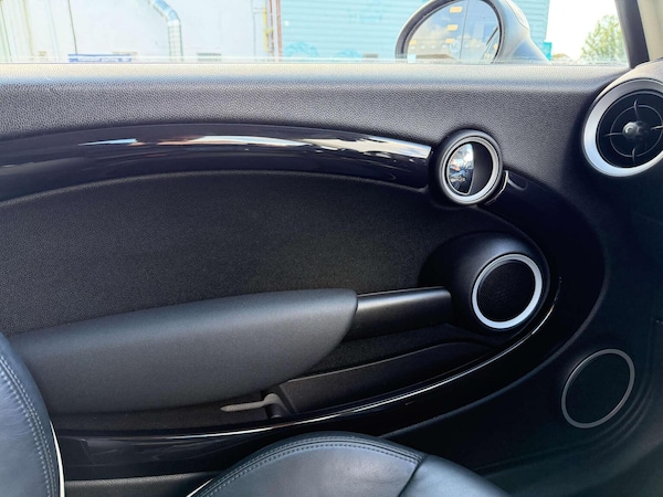 Used MINI Hatch 2011 for sale - 76174093: Photo 15