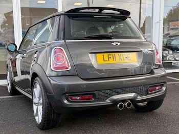 Used MINI Hatch 2011 for sale - 76174093: Photo 2