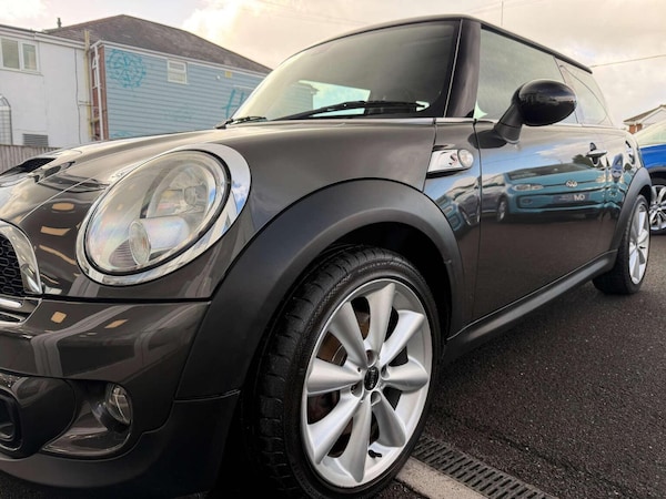 Used MINI Hatch 2011 for sale - 76174093: Photo 31