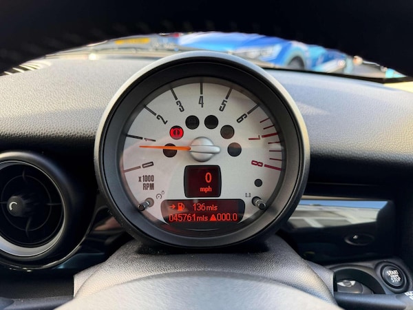Used MINI Hatch 2011 for sale - 76174093: Photo 7
