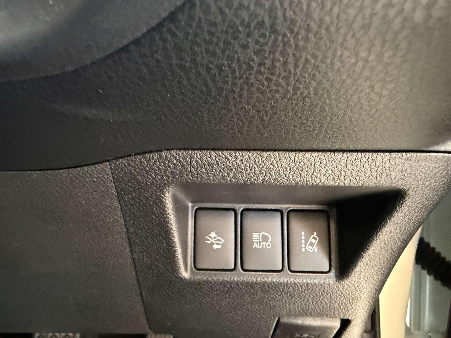 Used Toyota Yaris 2018 for sale - 77093932: Photo 20