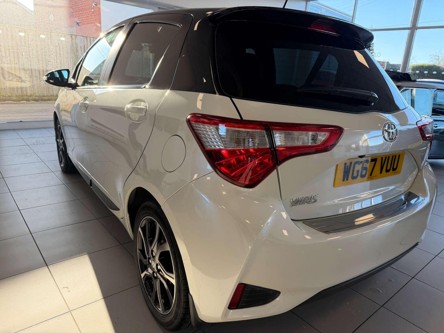 Used Toyota Yaris 2018 for sale - 77093932: Photo 37