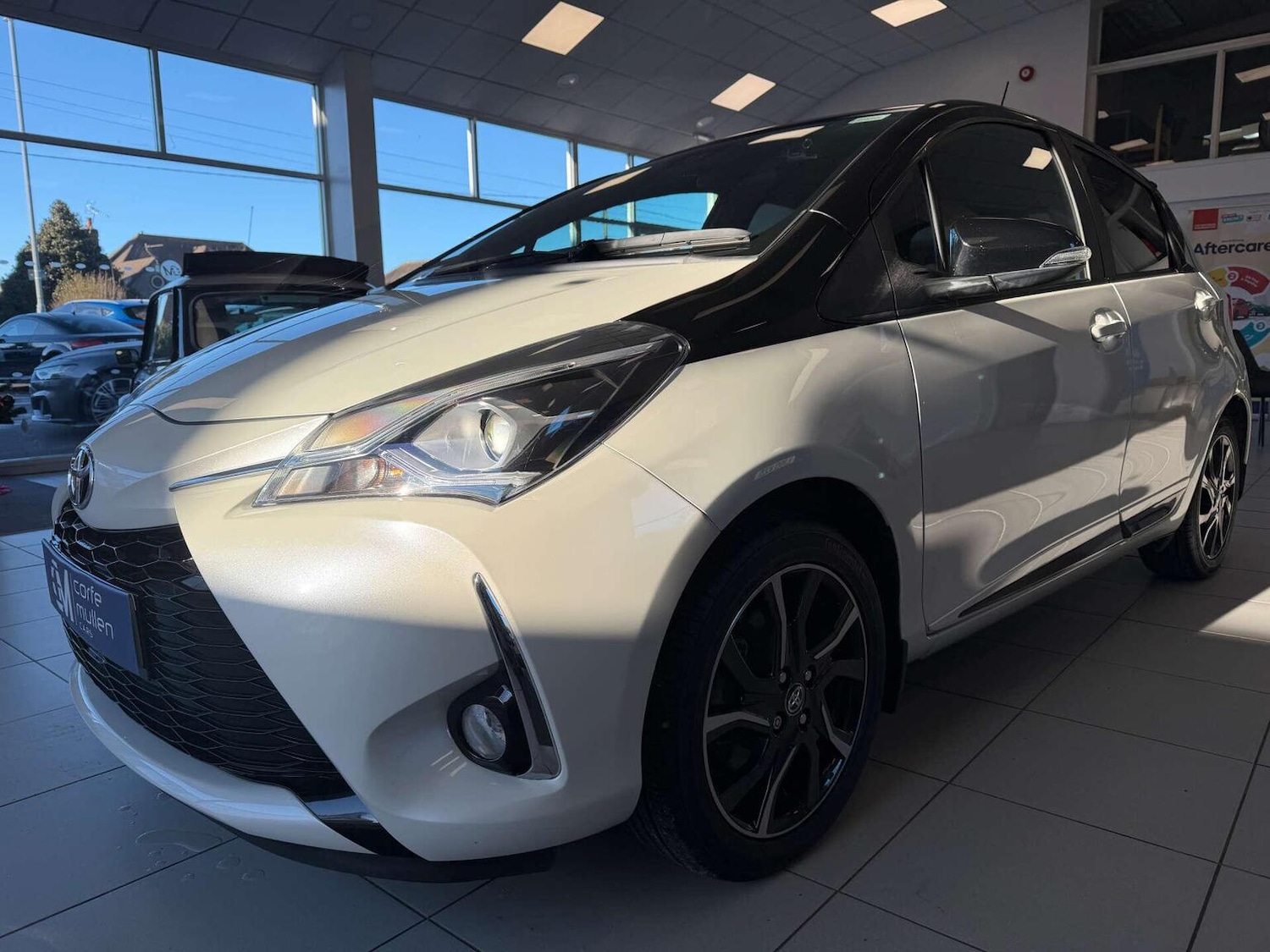 Used Toyota Yaris 2018 for sale - 77093932: Photo 40