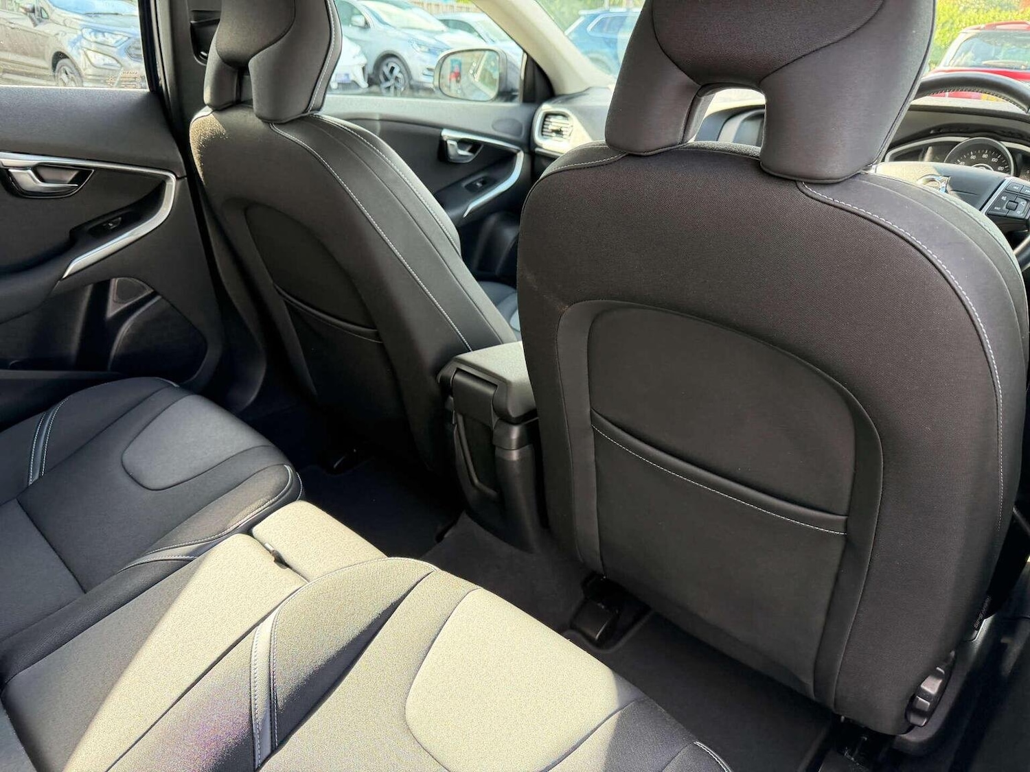 Used Volvo V40 2017 for sale - 76107419: Photo 26
