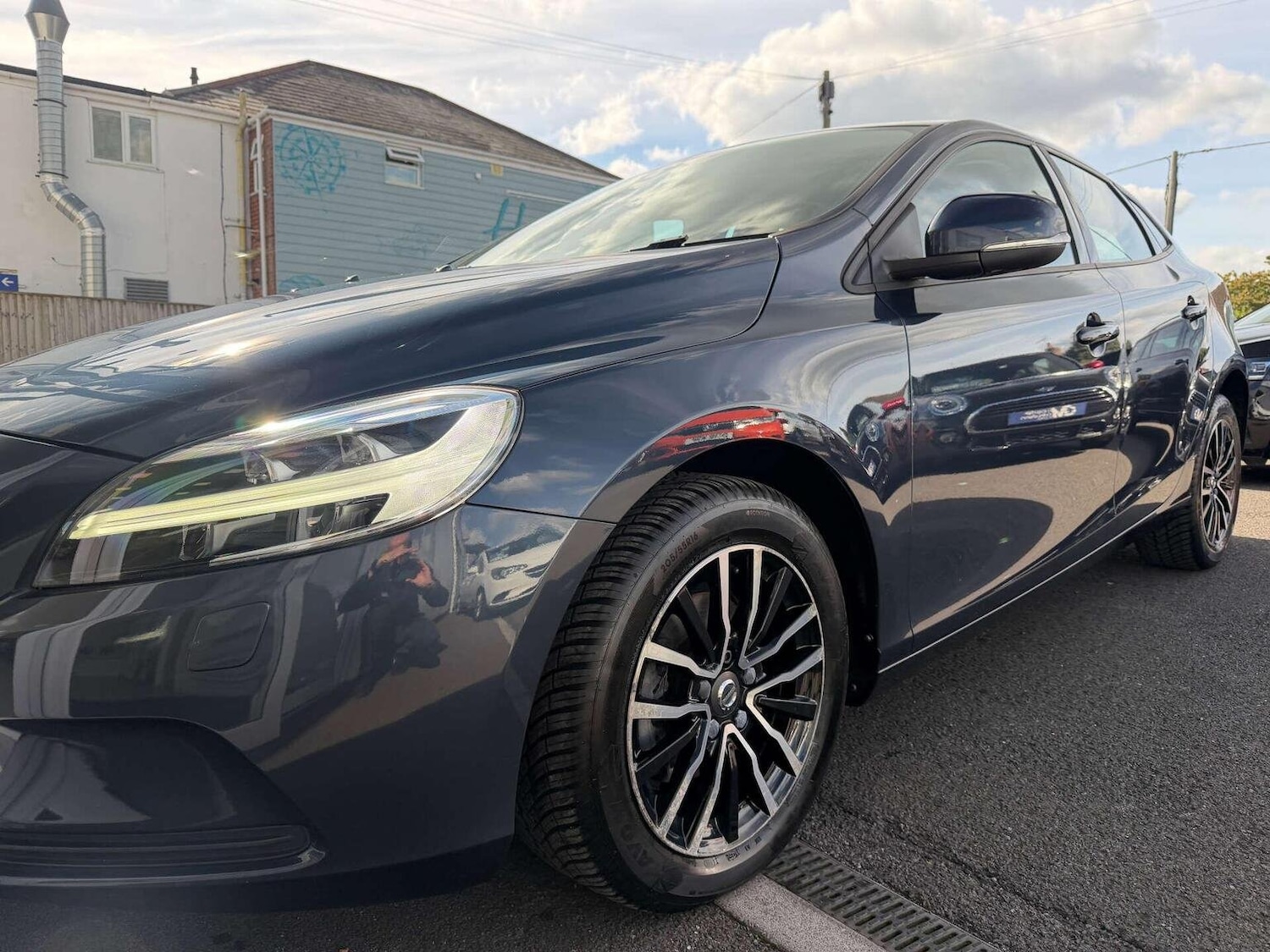 Used Volvo V40 2017 for sale - 76107419: Photo 38