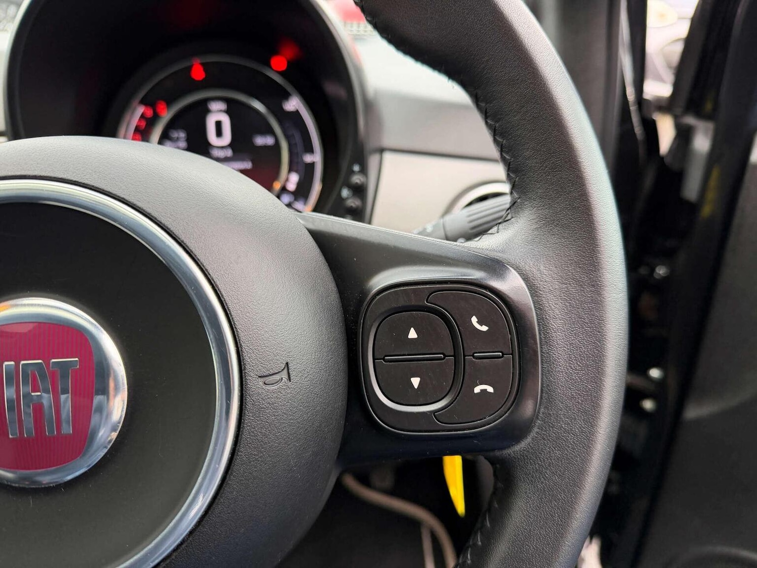 Used Fiat 500 2020 for sale - 76836966: Photo 6