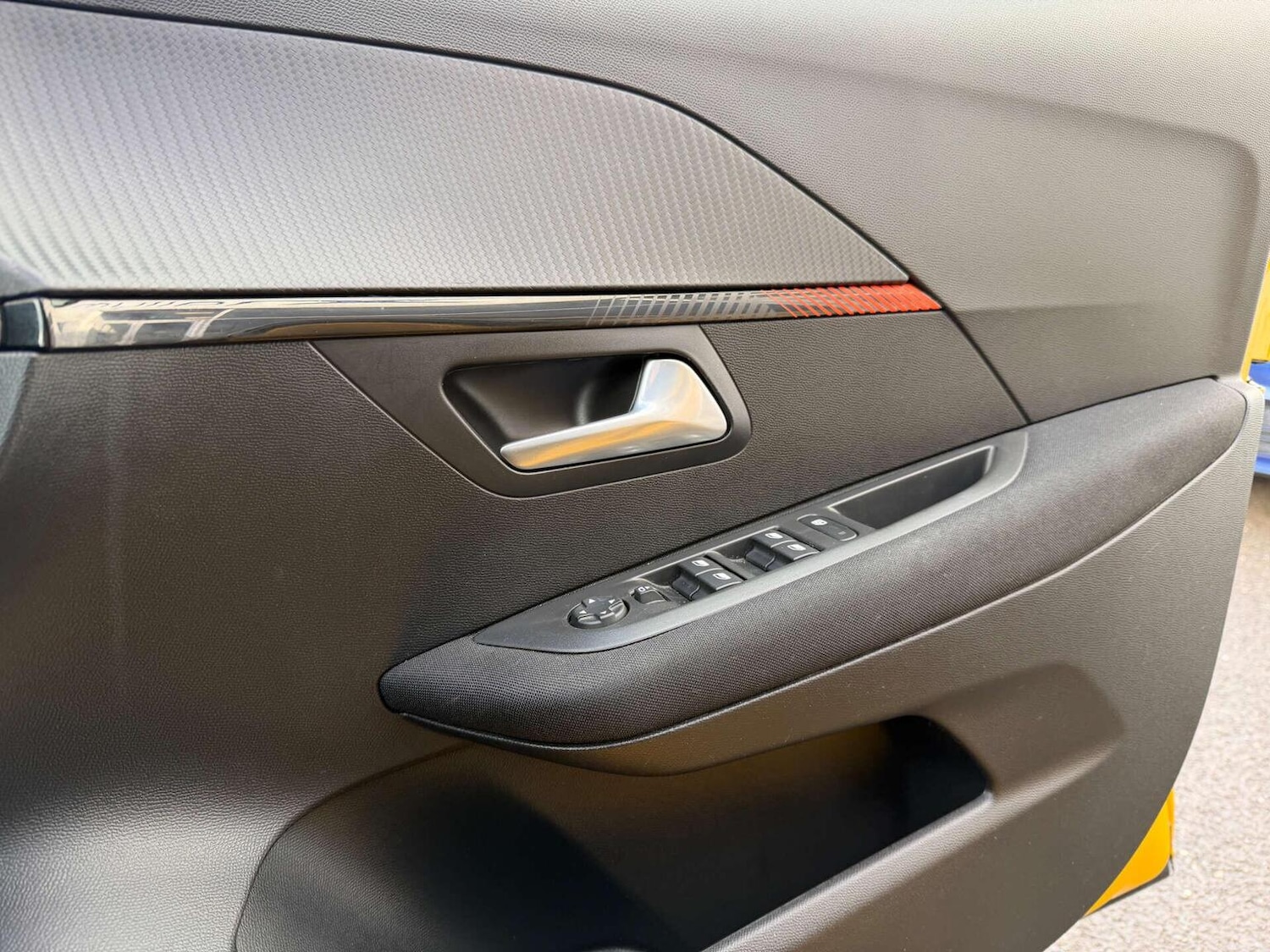 Used Peugeot 208 2022 for sale - 77851235: Photo 23