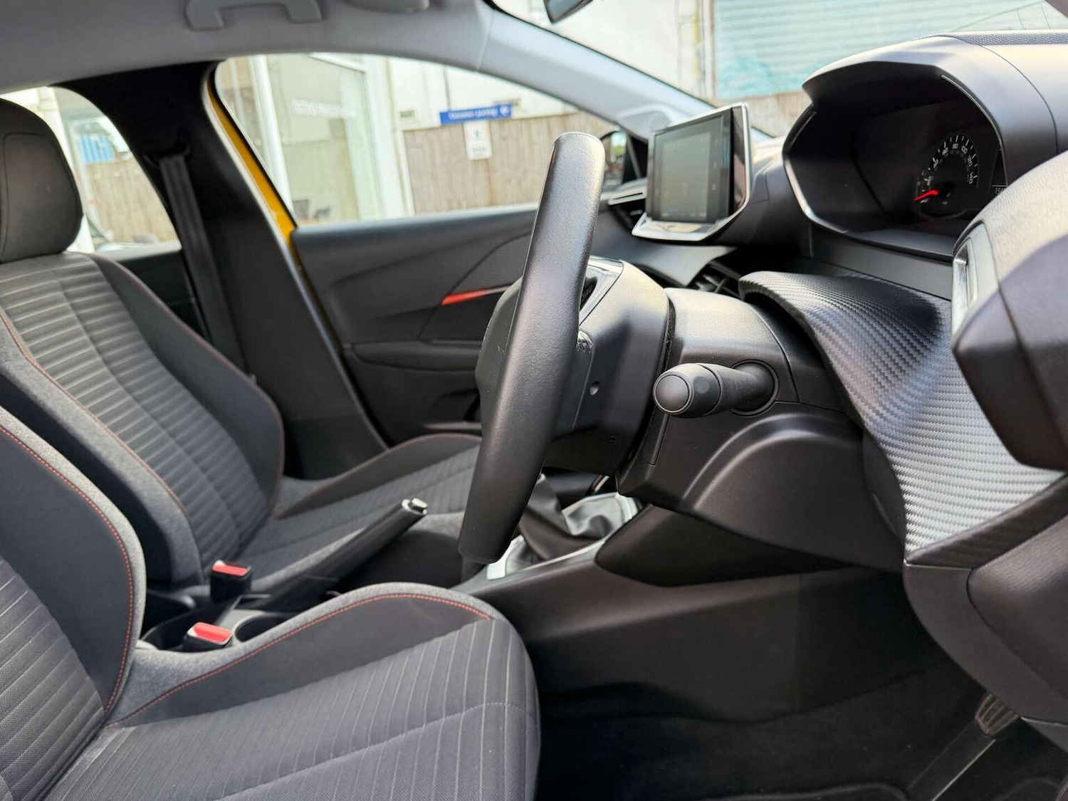 Used Peugeot 208 2022 for sale - 77851235: Photo 25