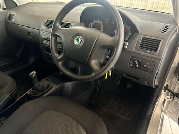 Used Skoda Fabia 2006 for sale - 75898487: Photo