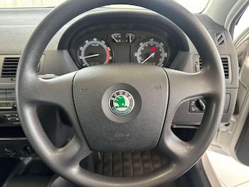 Used Skoda Fabia 2006 for sale - 75898487: Photo