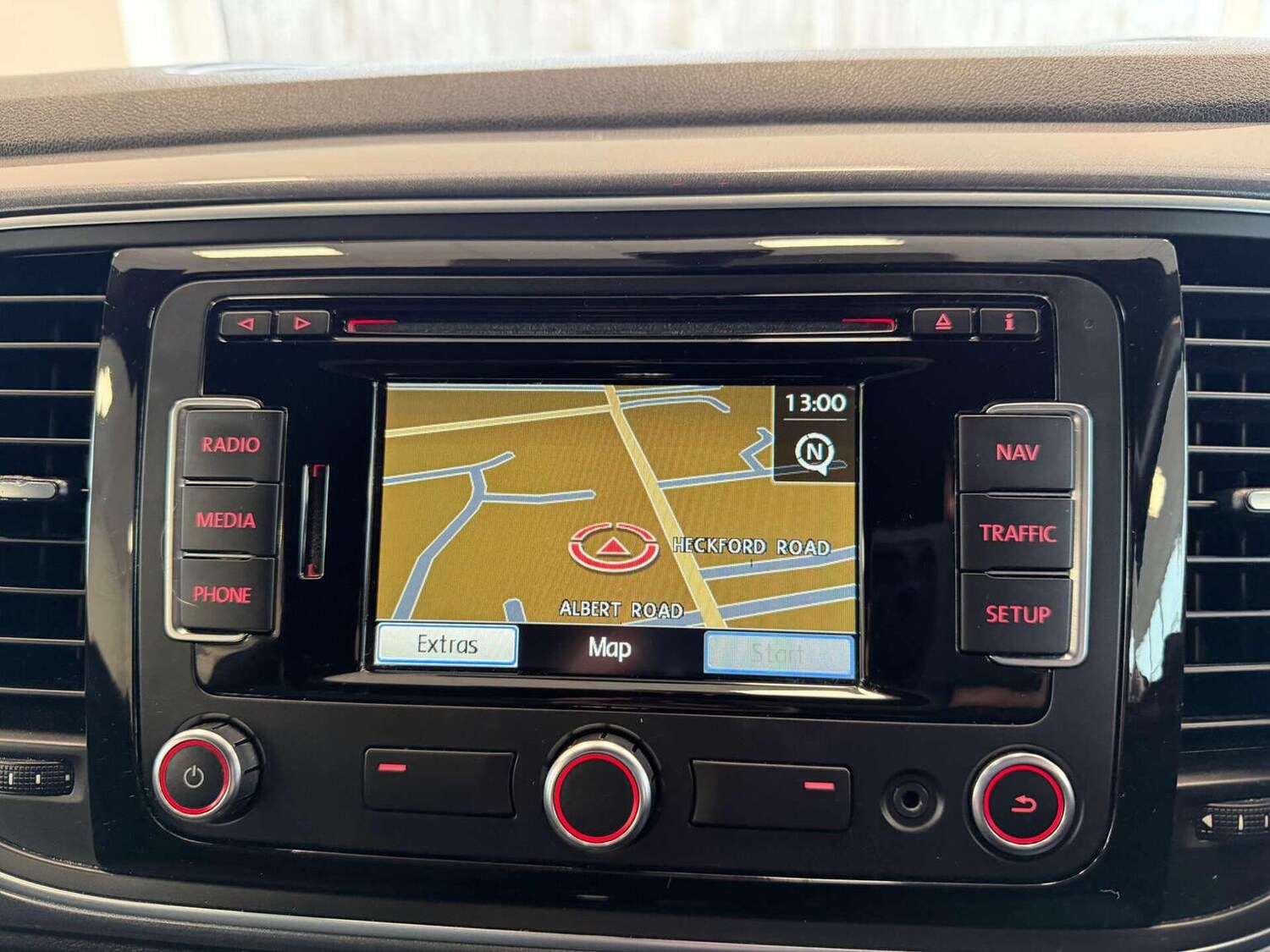 Used Volkswagen Beetle 2014 for sale - 77792888: Photo 10