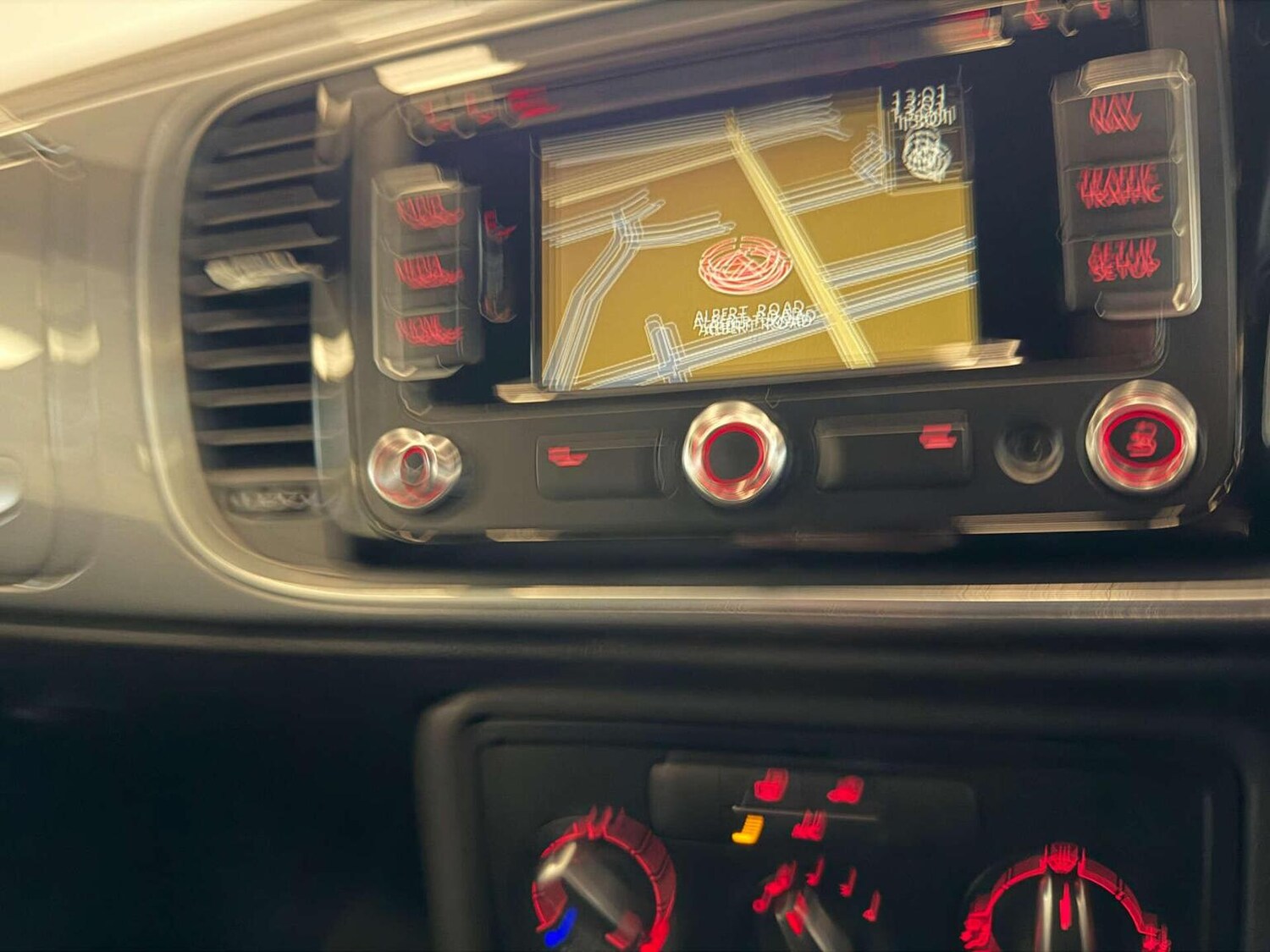 Used Volkswagen Beetle 2014 for sale - 77792888: Photo 13