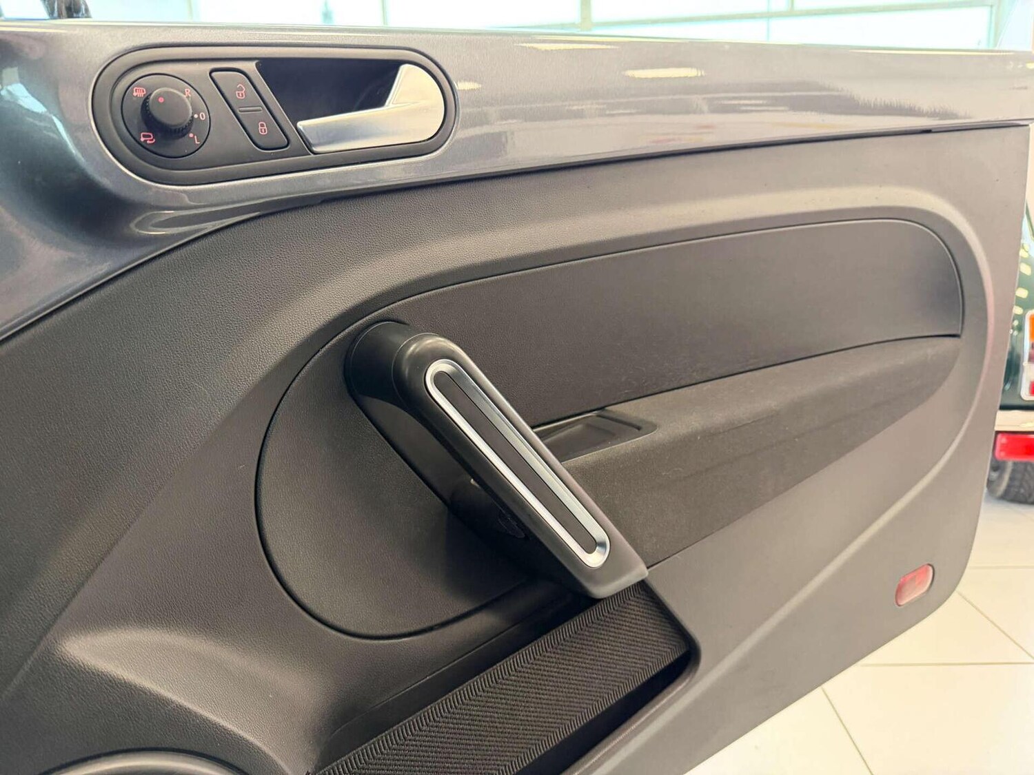 Used Volkswagen Beetle 2014 for sale - 77792888: Photo 20