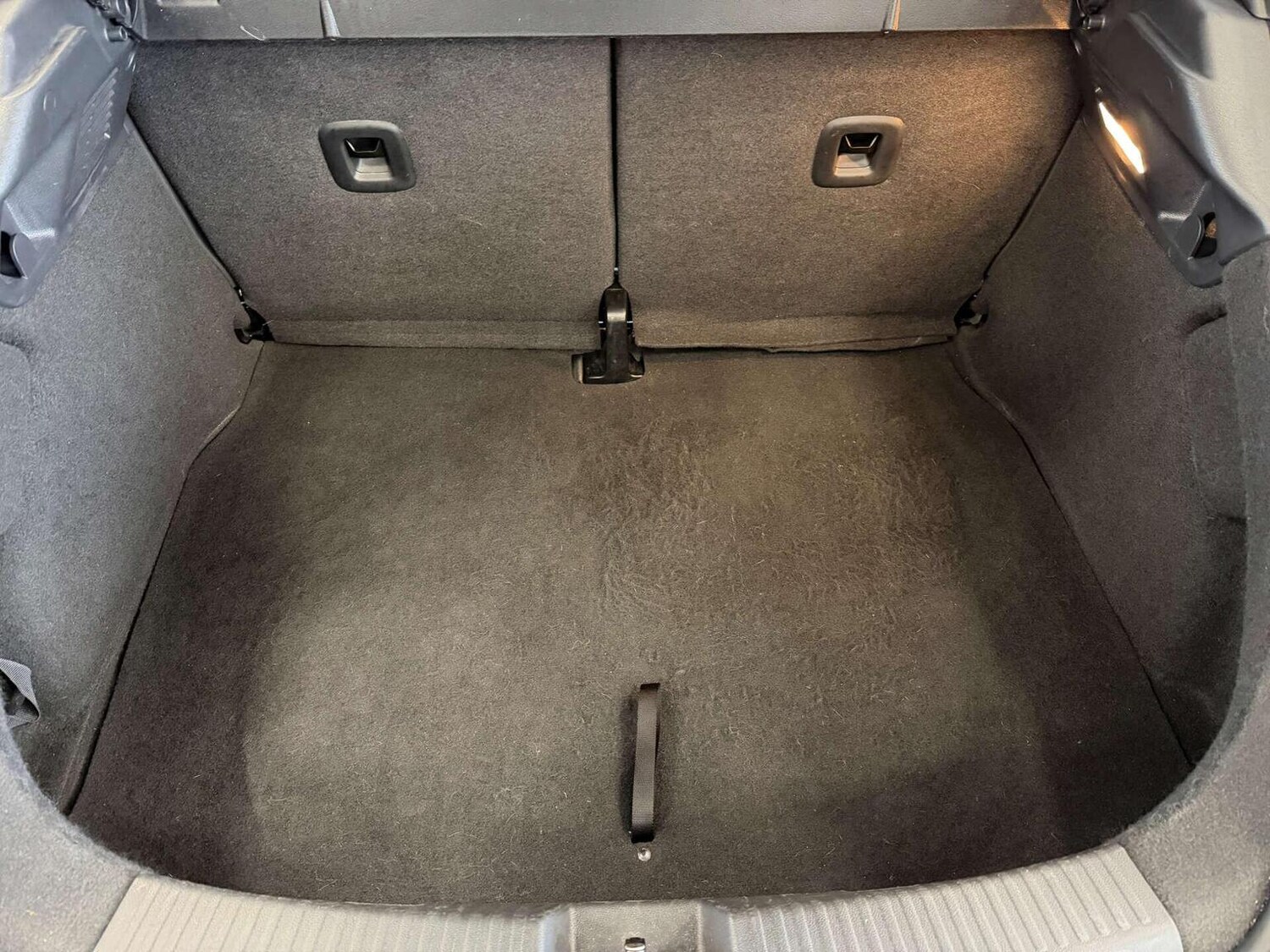 Used Volkswagen Beetle 2014 for sale - 77792888: Photo 26