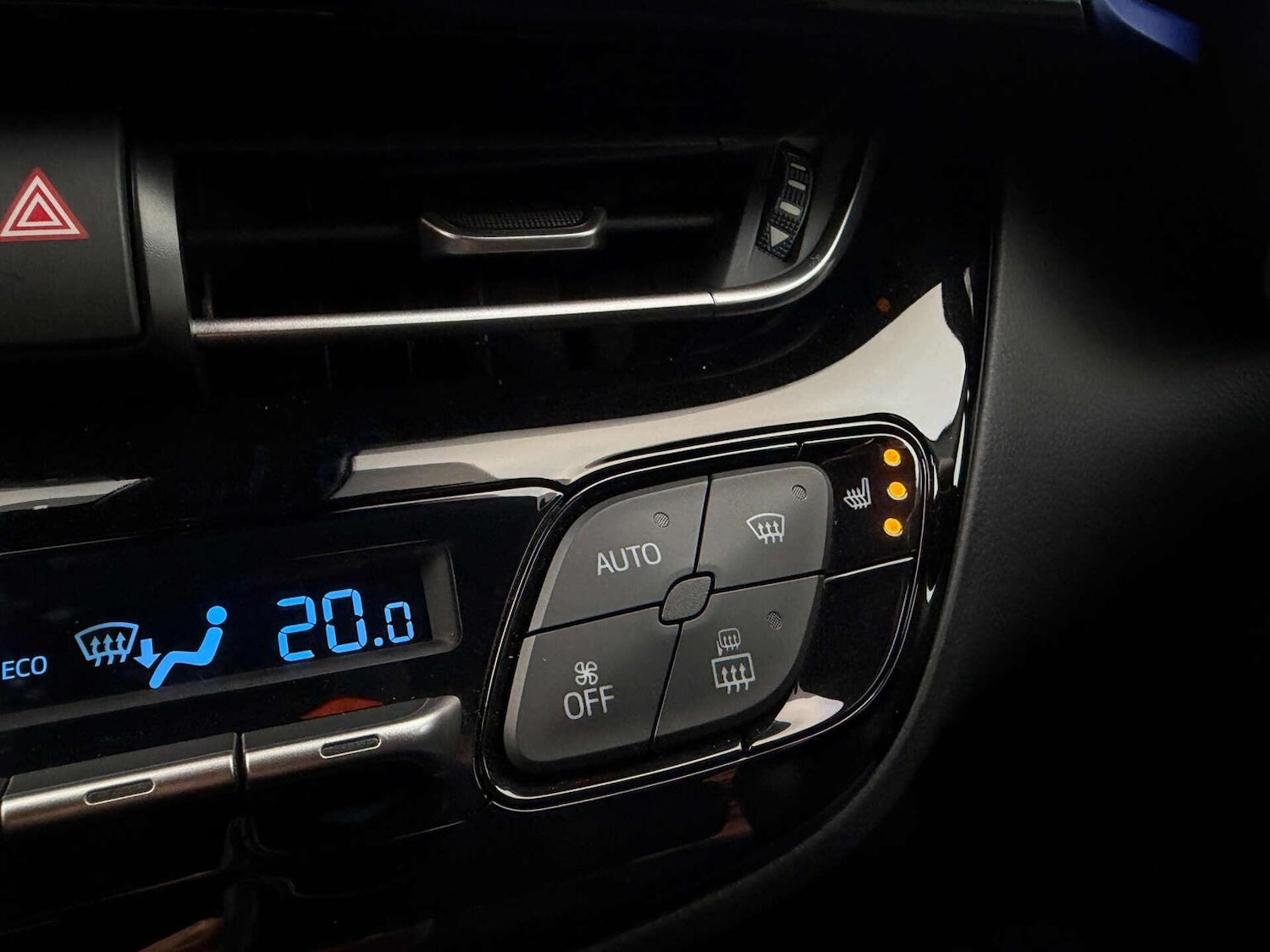 Used Toyota C-HR 2018 for sale - 76560071: Photo 17