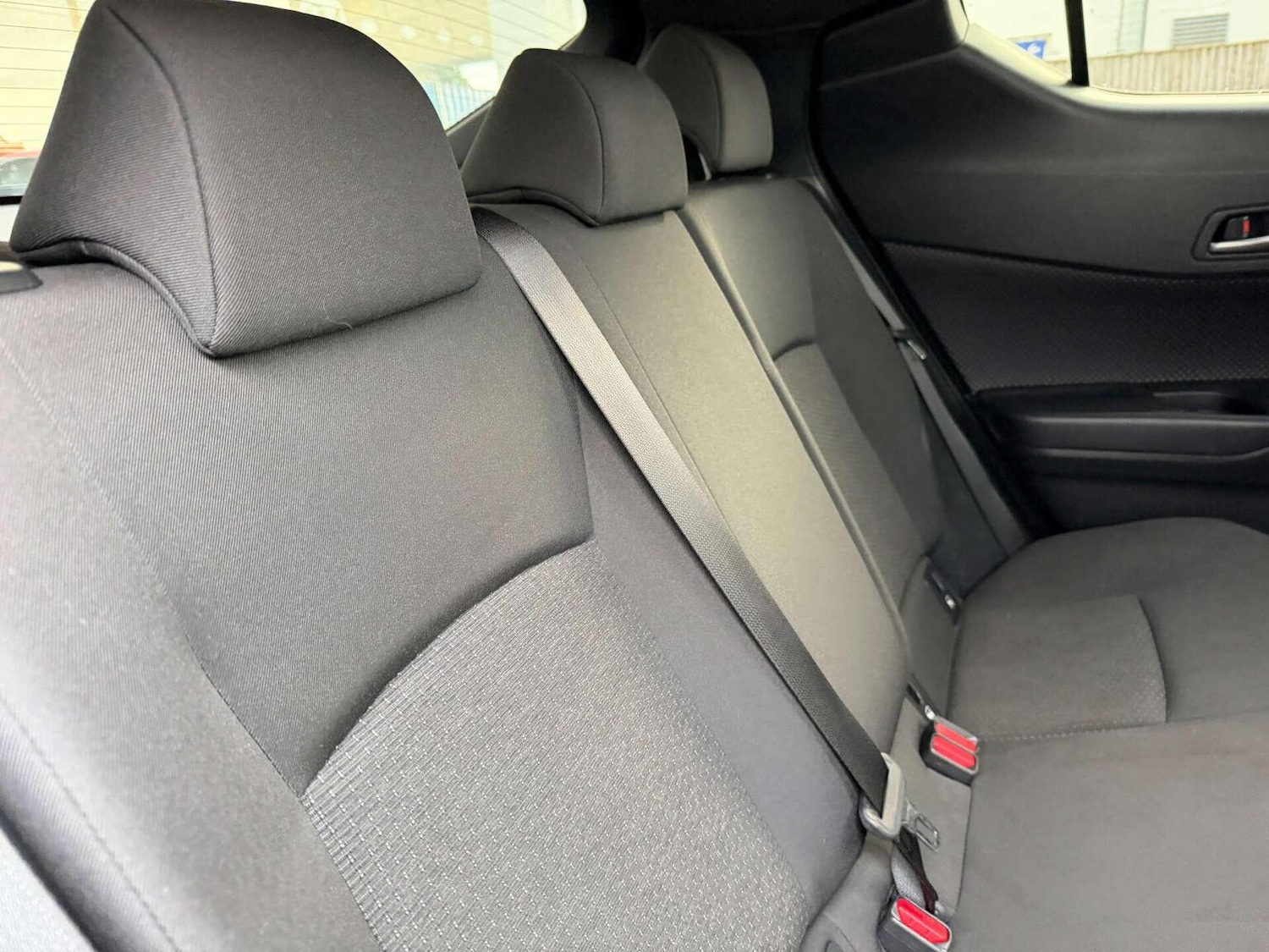 Used Toyota C-HR 2018 for sale - 76560071: Photo 30