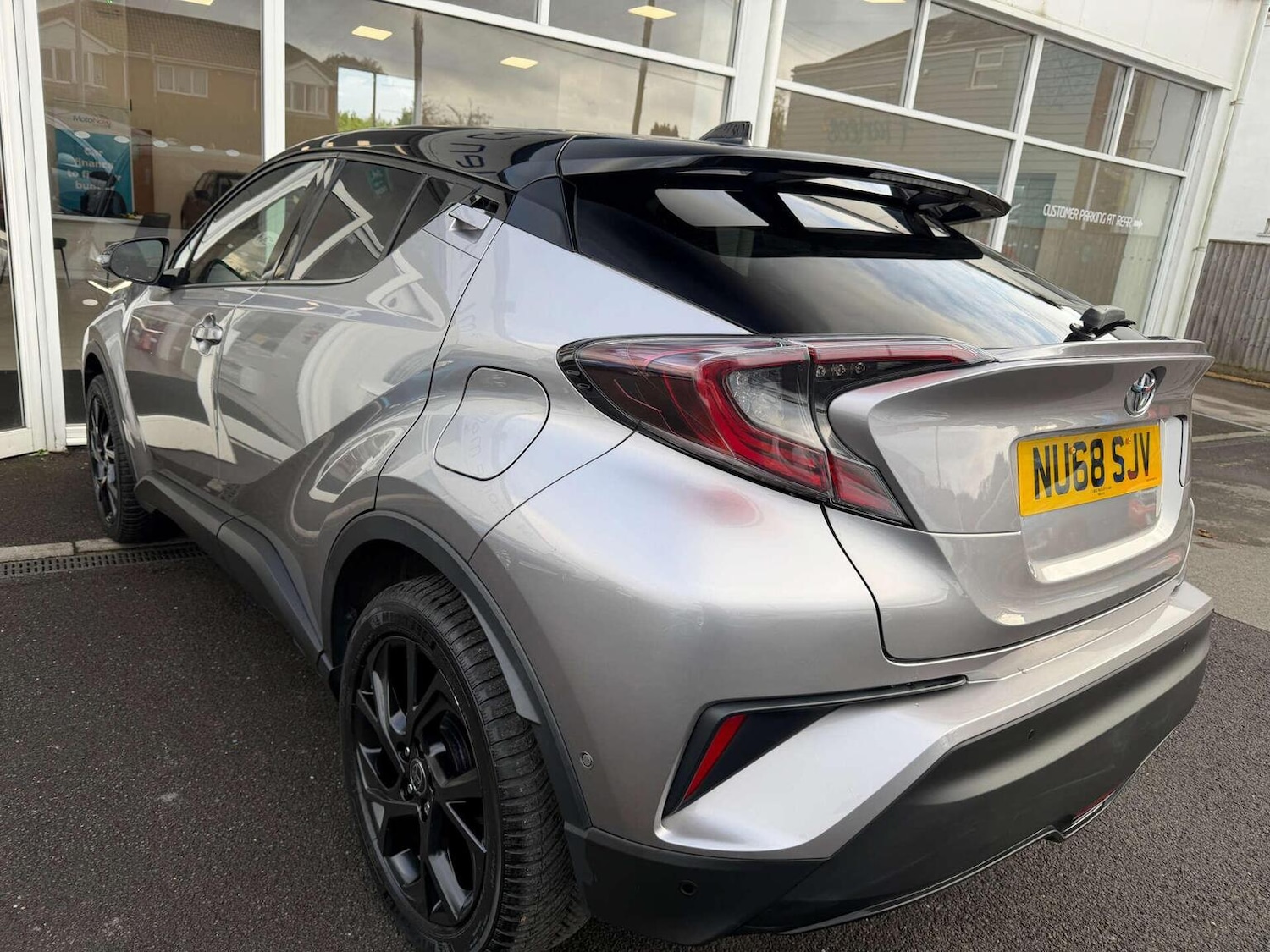 Used Toyota C-HR 2018 for sale - 76560071: Photo 42