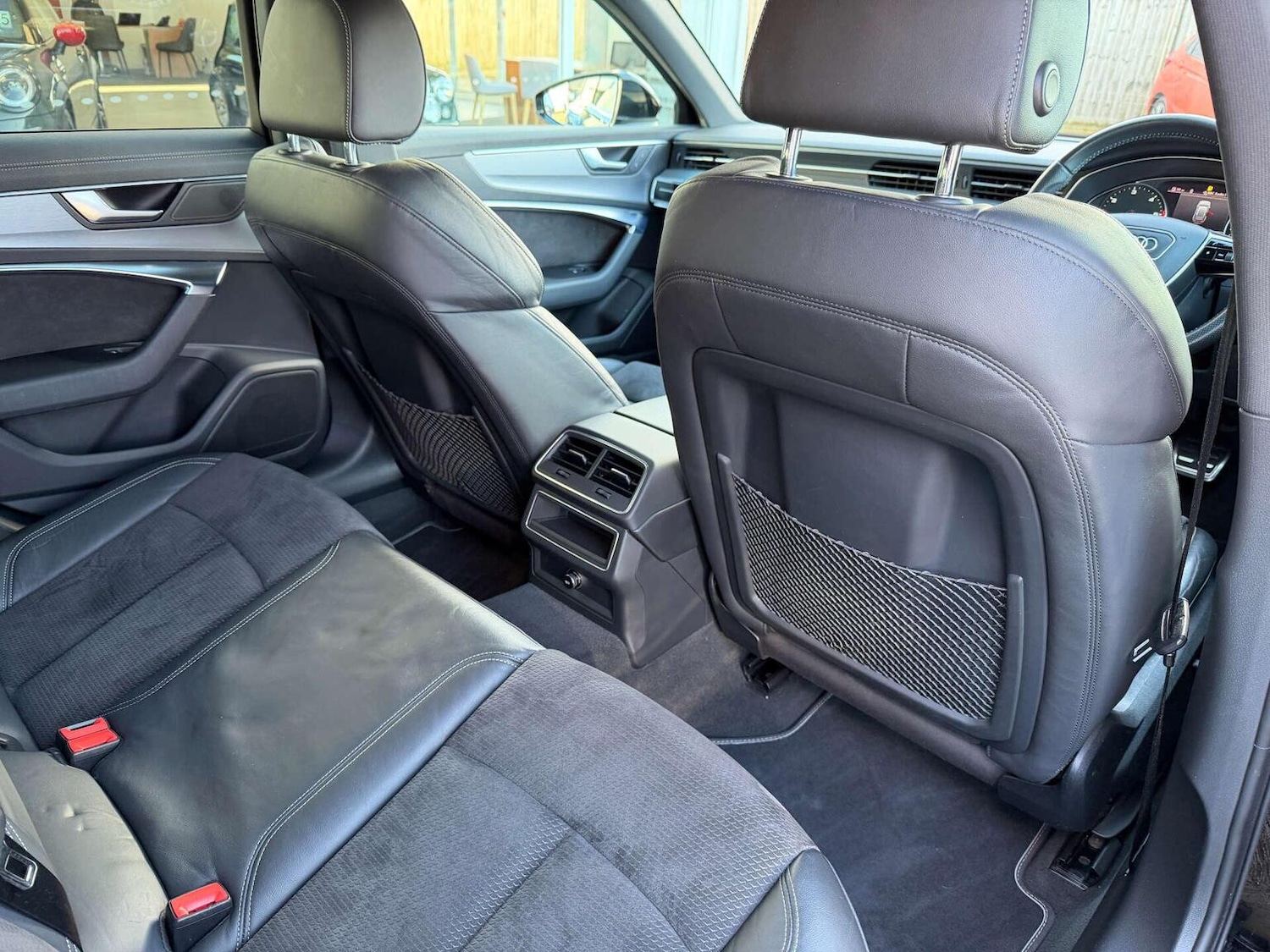 Used Audi A6 Avant 2019 for sale - 76521043: Photo 32