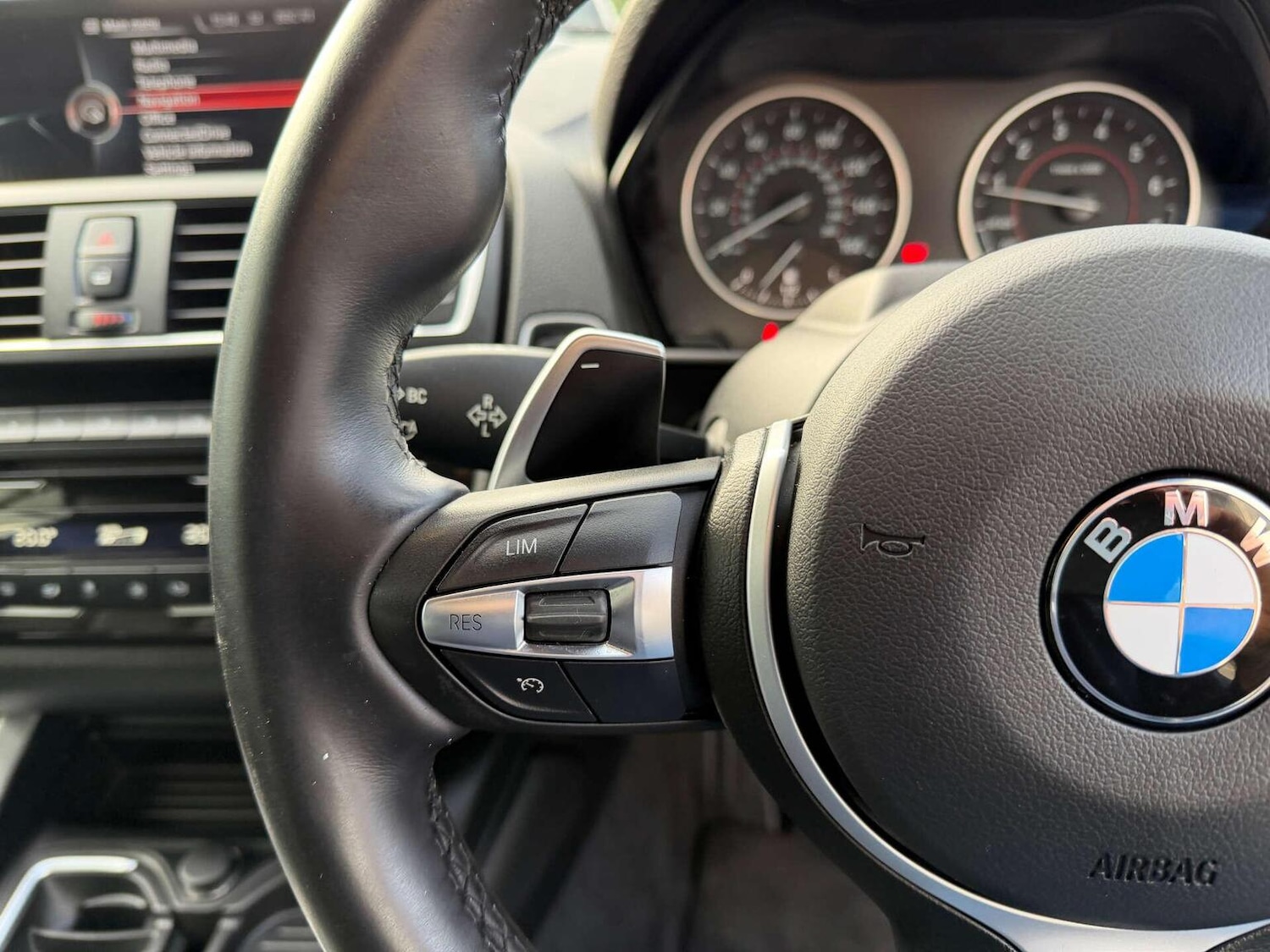 Used BMW 2 Series 2015 for sale - 77983750: Photo 5