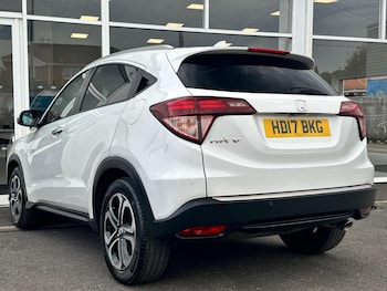 Used Honda HR-V 2017 for sale - 75561516: Photo