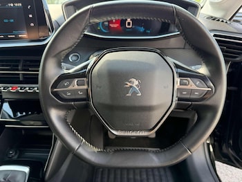 Used Peugeot 208 2020 for sale - 79198497: Photo