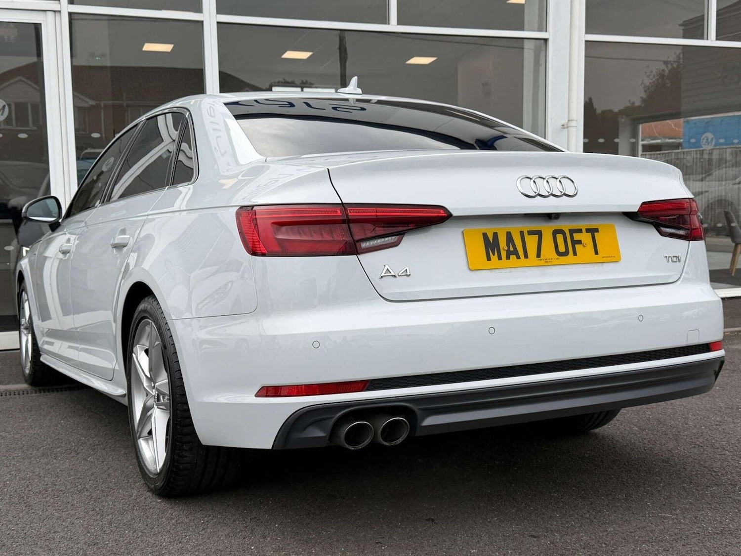 Used Audi A4 2017 for sale - 76149288: Photo 2