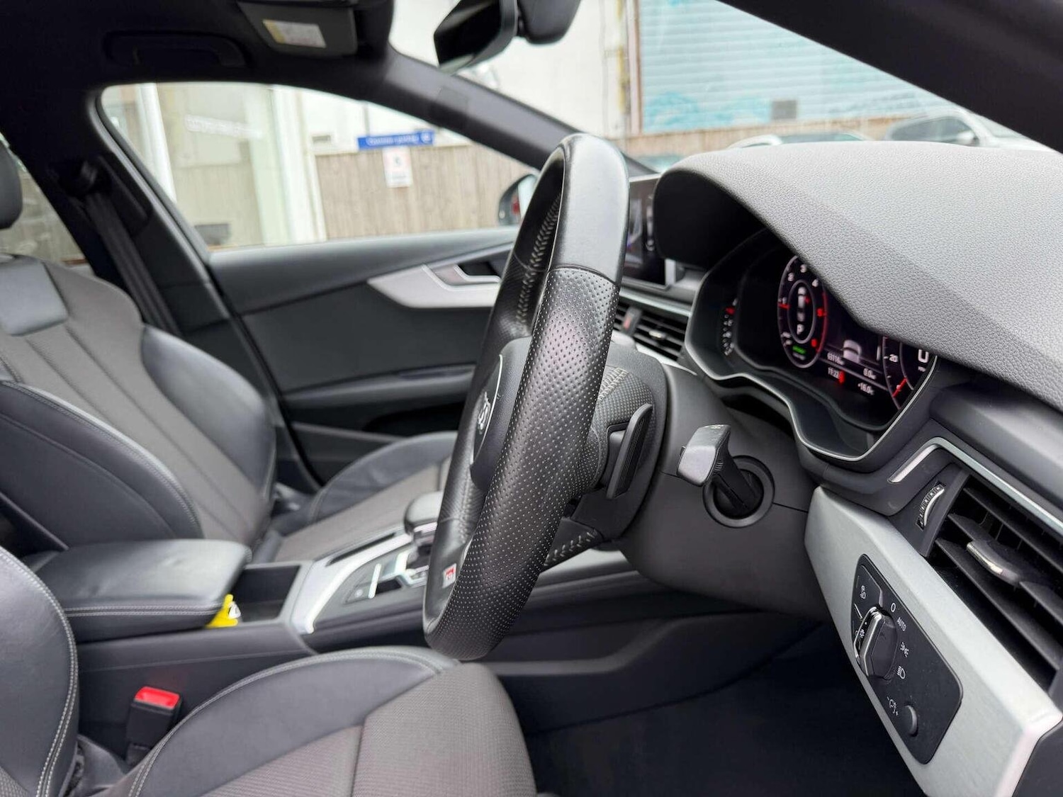 Used Audi A4 2017 for sale - 76149288: Photo 30