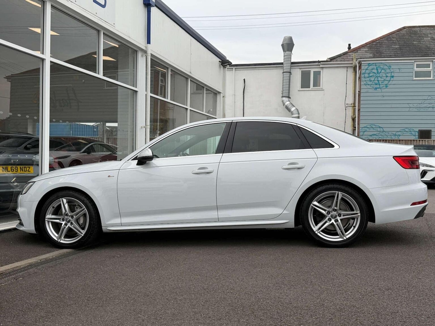 Used Audi A4 2017 for sale - 76149288: Photo 43