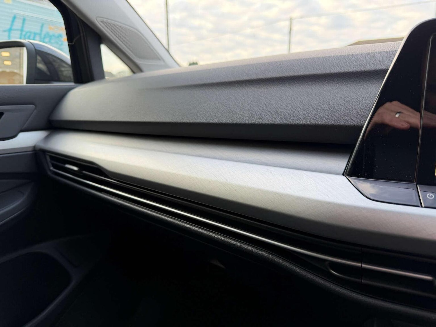 Used Volkswagen Golf 2021 for sale - 76963309: Photo 20